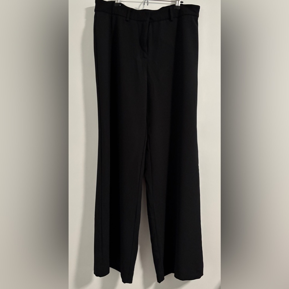 Nanette Lepore Black Pants Size 12. SKU 21 - Picture 9 of 10